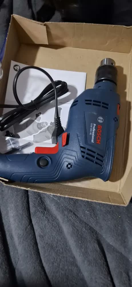 foto de Furadeira Impacto E Parafusadeira 1/2 550w Bosch Gsb 550re