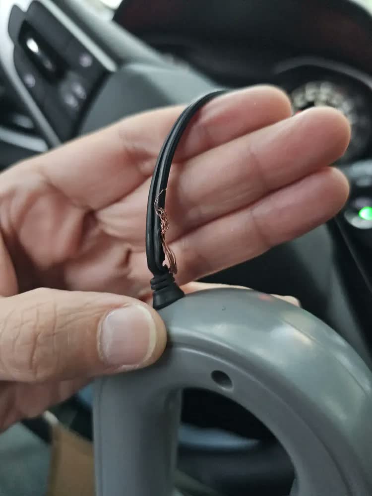 foto de Aspirador automotivo Wap CAR 12V2 car portátil 420ml Cinza