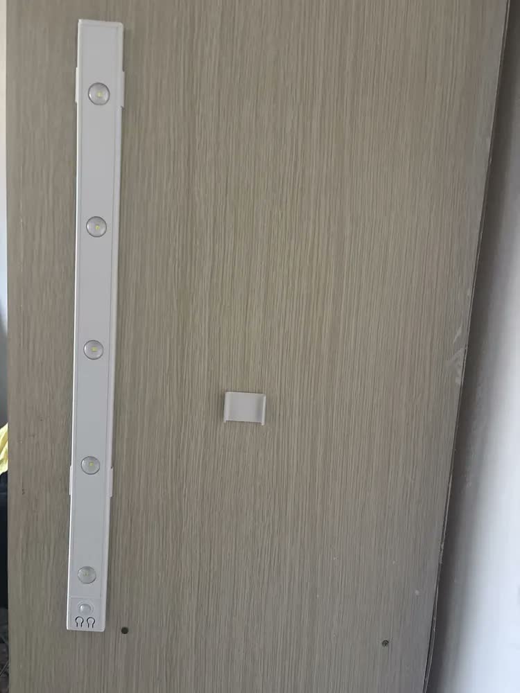 foto de Luminária Inteligente Led 60cm C/ Sensor De Movimento