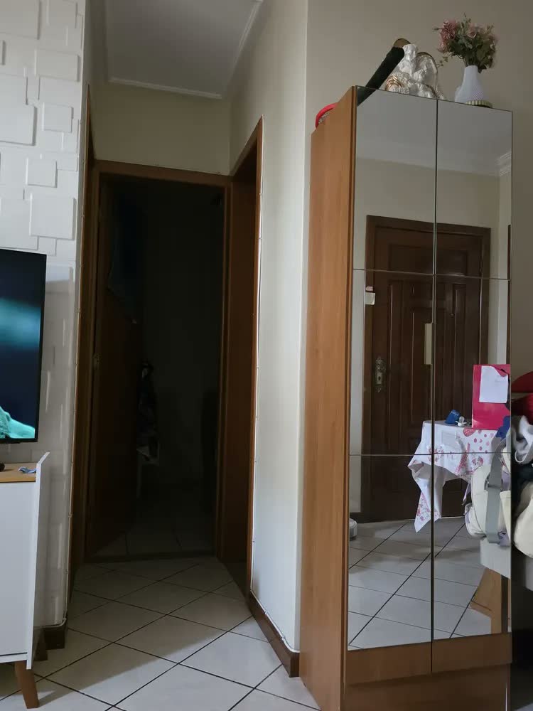 foto de Sapateira 2 Portas Com Espelho Tokio Premium Carioca Móveis Cor Cinamomo