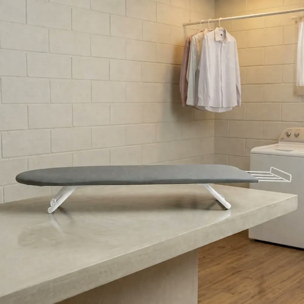 Tabua Mesa Passar Roupa Portátil Dobrável Com Porta Ferro