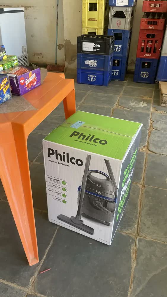 foto de Aspirador De Água E Pó Philco 1500w 20l Pas80 Cor Preto