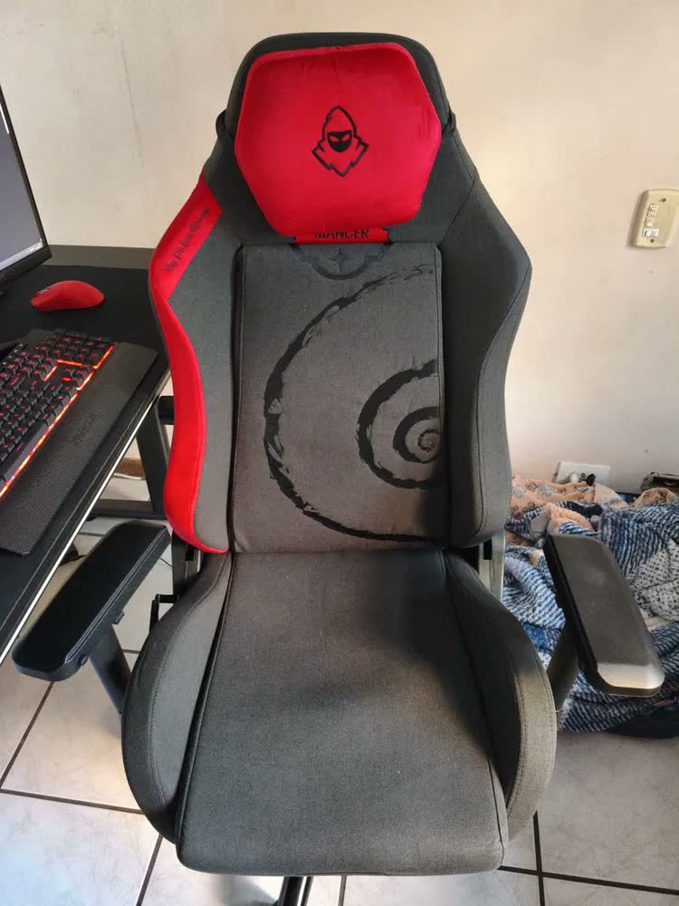 foto de Cadeira Gamer Mancer Cycles Z Life, Preto E Vermelho