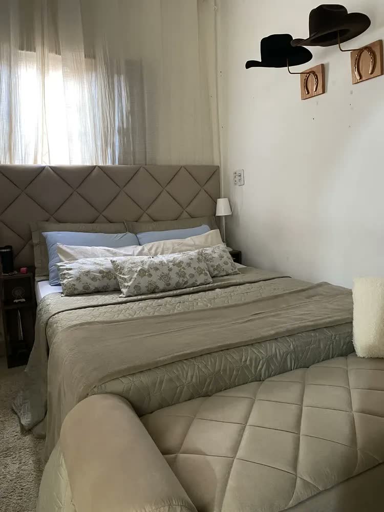 foto de Mesa De Cabeceira Nogal Cama Solteiro Quarto Sala 20cm
