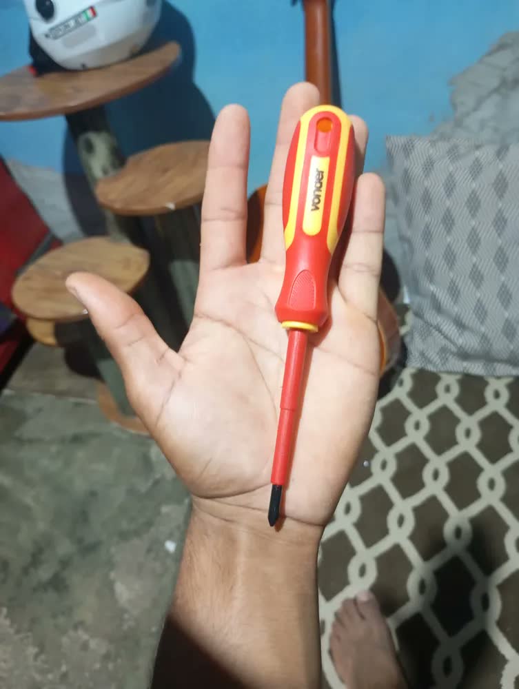 foto de Jogo De Chaves Fenda Phillips Isolada Eletricista Iec60900 Vonder 1.000v
