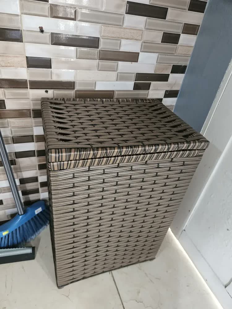 foto de Cesto De Roupa Suja Fibra Sintética 70 Litros