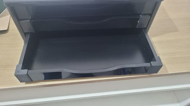 foto de Suporte Para Monitor Souza Branco MDF 3 Gavetas Fixo Mesa