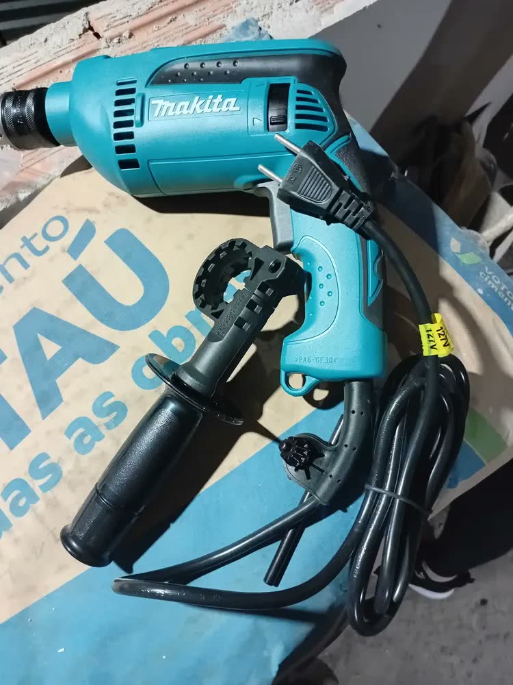 foto de Furadeira Impacto 1/2 760w Makita Hp1640