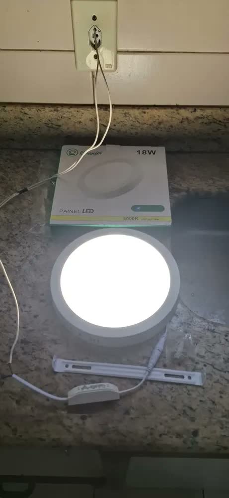 foto de Painel Plafon Led 18w Redondo Sobrepor Branco Bivolt Teto