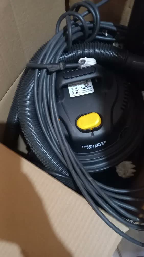 foto de Aspirador Pó E Água 20l Inox Gradiente + Bico Extratora