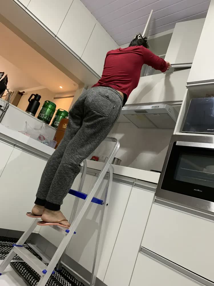 foto de Escada Aluminio Dobrável 3 Degraus Mor