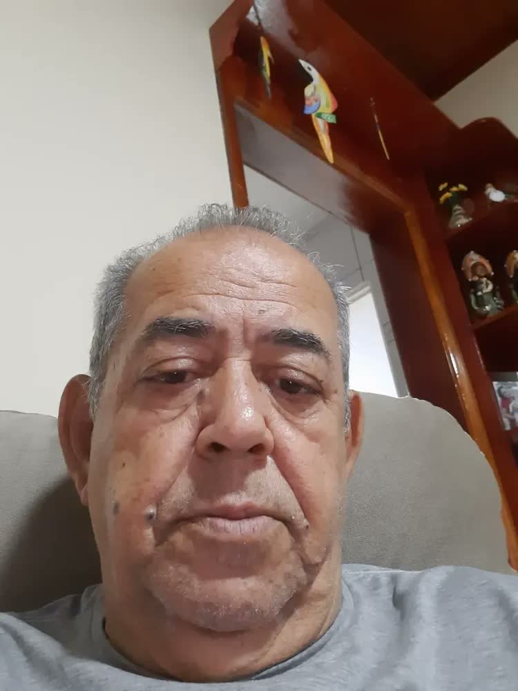 foto de Escada Aluminio Dobrável 3 Degraus Mor
