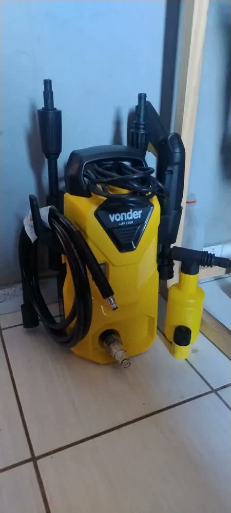 foto de Lavadora De Alta Pressão Lav1300 Libras Vonder 1.300lbf
