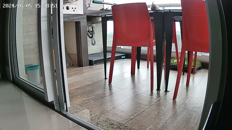 foto de Câmera Segurança Wifi Inteligente Novadigital Cs-call Botão Chamada Onvif Tuya Smart Life Alexa Google App 110V 220V Bivolt Com Fonte Cinza