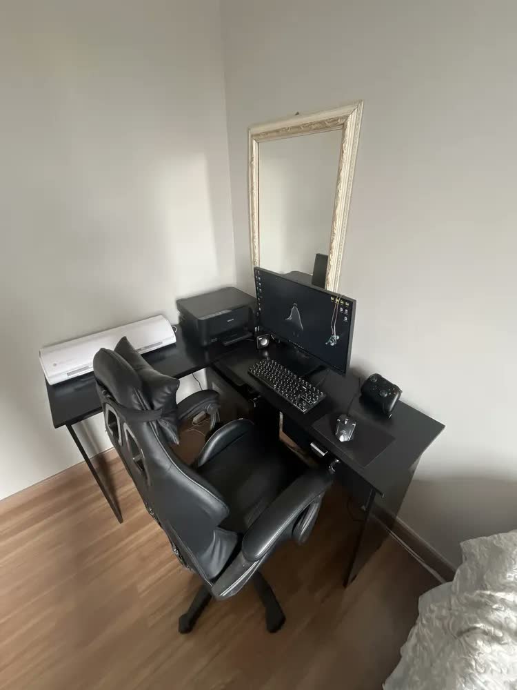 foto de Mesa L Escritório Gamer Estudo 1 Gaveta Suporte P/ Cpu