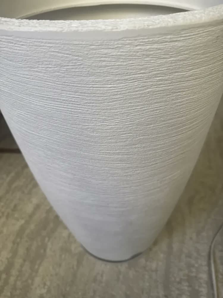 foto de Kit 2 Vasos Plantas Polietileno Grande Leve Decorativo 60cm