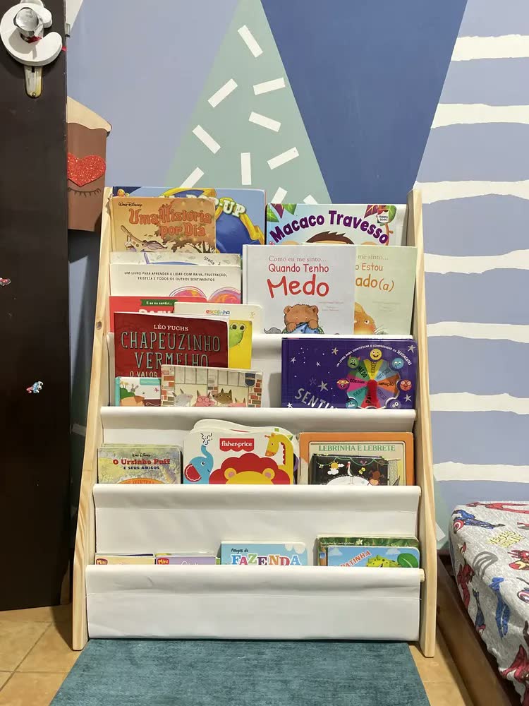 foto de Estante Livreiro Emi Móveis Madeira 5 Prateleiras