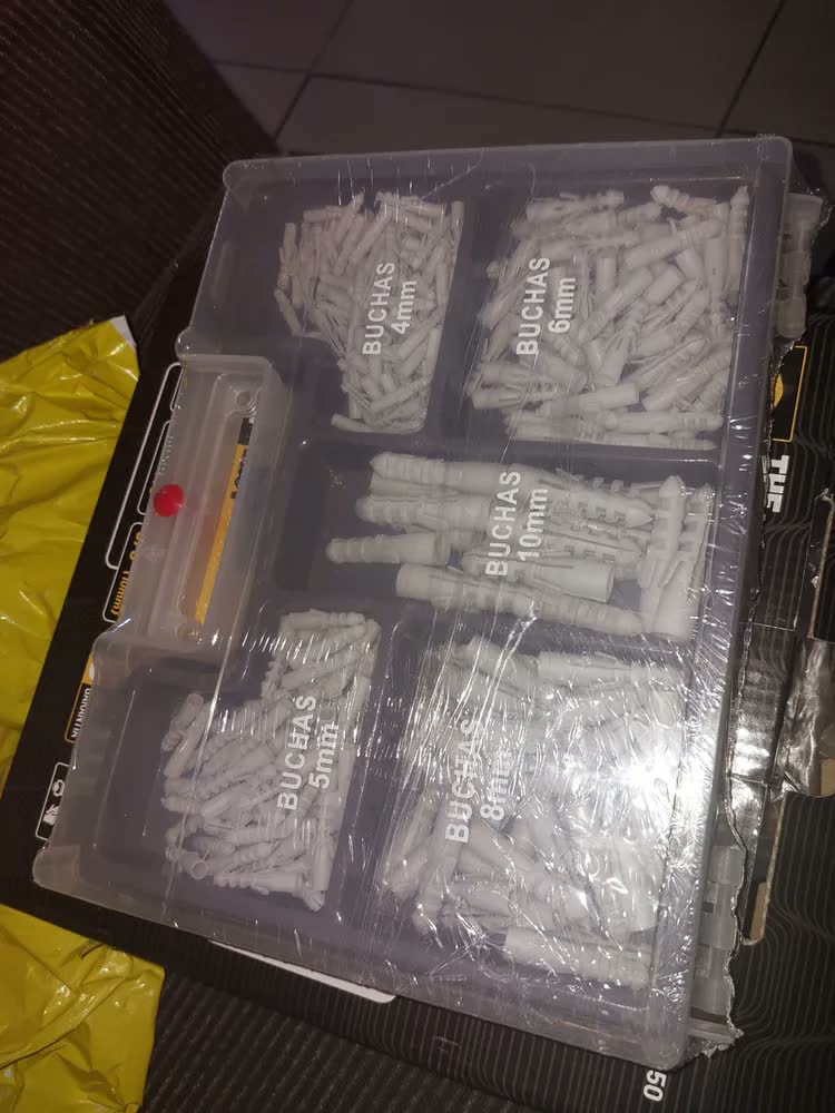 foto de Furadeira De Impacto 3/8 Pol. 10mm 550w + Kit 300 Peças