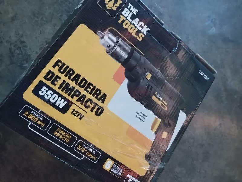 foto de Furadeira De Impacto 3/8 Pol. 10mm 550w + Kit 300 Peças