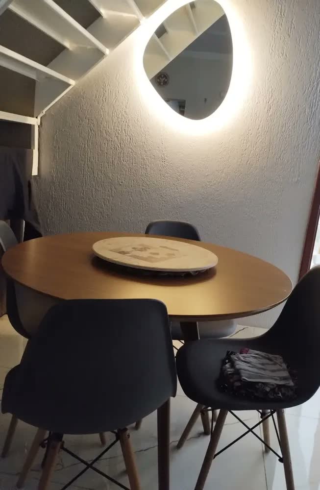 foto de Espelho Led Orgânico 50x60 Lavabo Maquiagem Banheiro Sala