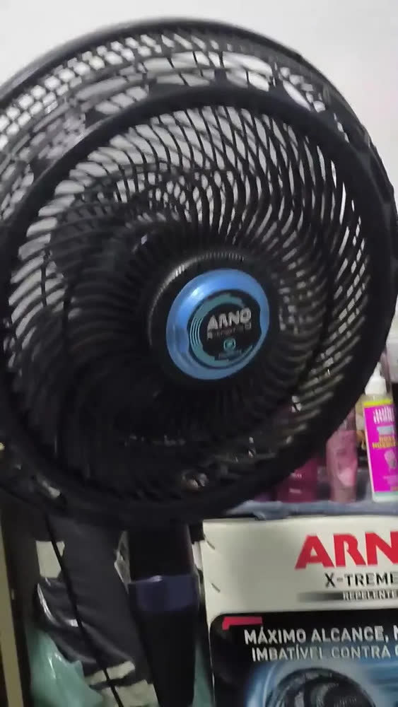 foto de Ventilador Arno X-treme 9 Coluna Repelente 40cm Ve9r