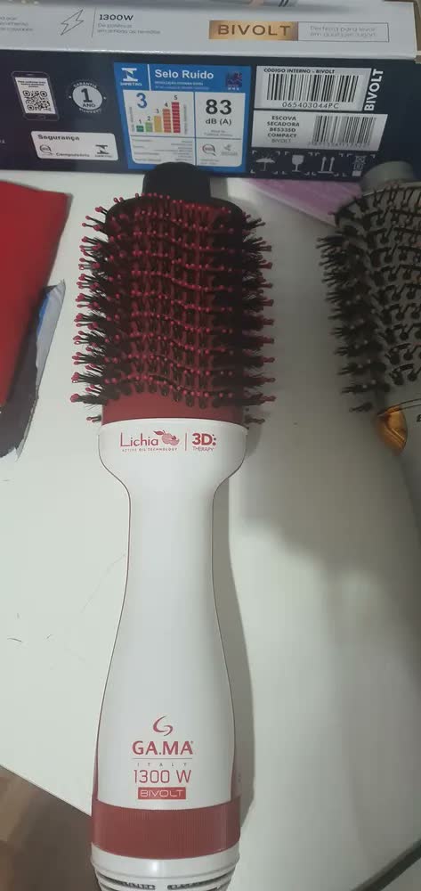 foto de ESCOVA SECADORA GAMA LICHIA 3D BIVOLT