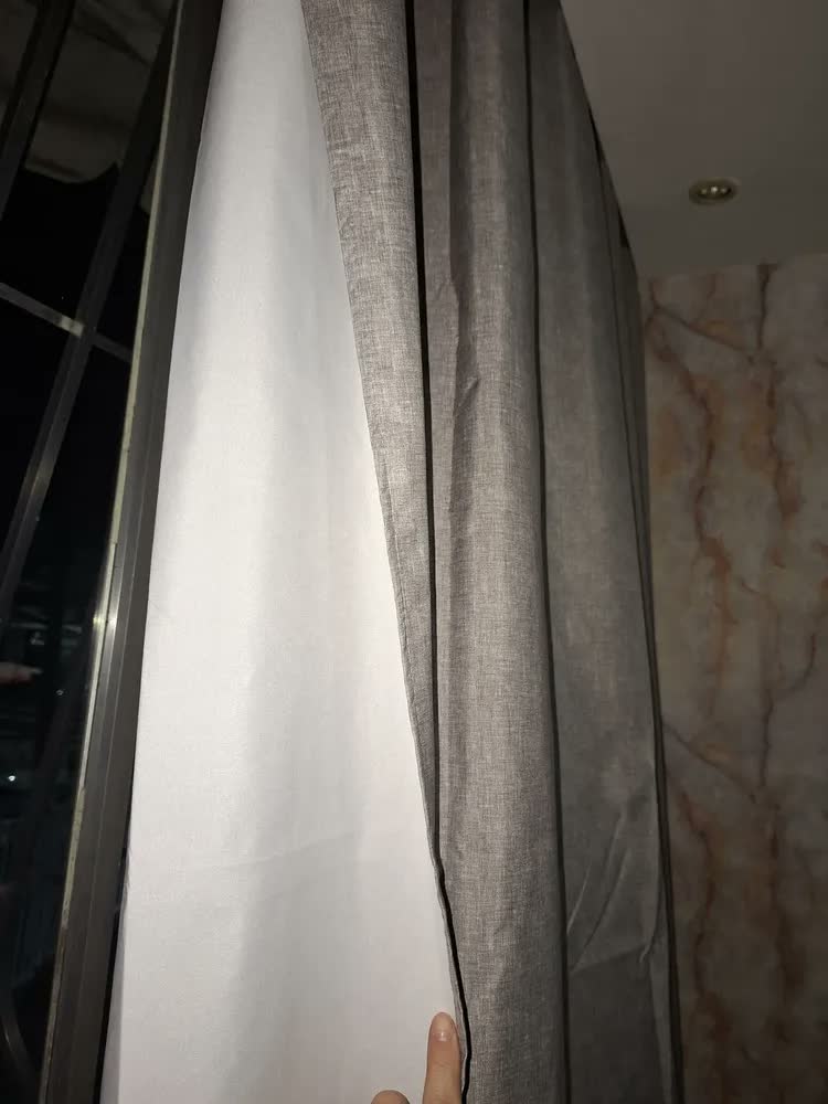 foto de Cortina Blackout Linho Vedação 100% Tecido 4,00x2,50
