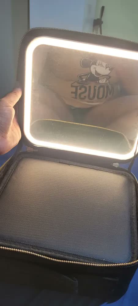 foto de Maleta De Maquiagem Portátil C/ Espelho Led Para Viagem Luxo