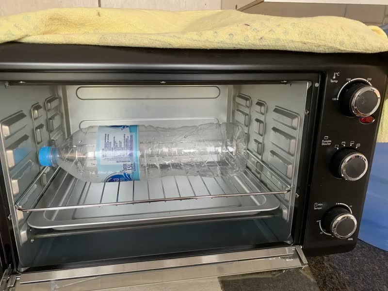 foto de Forno Elétrico Britânia 44L Preto Dupla Resistência 1500W BFE44P 127V