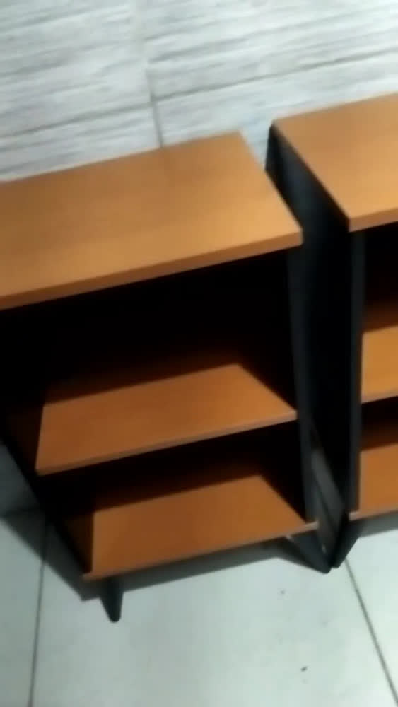 foto de Mesa De Cabeceira Criadinho Para Camas King Moderna