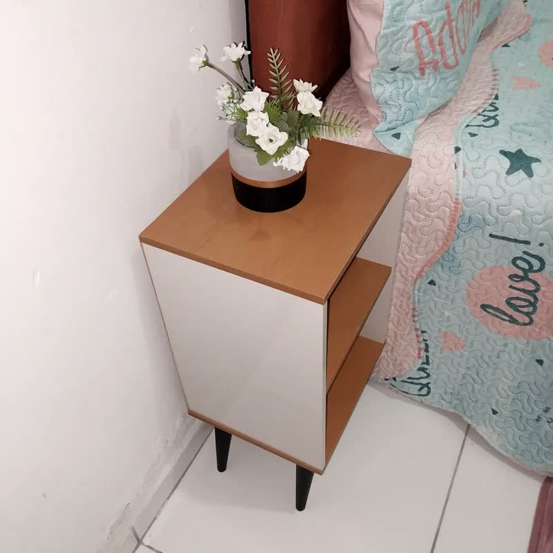 foto de Mesa De Cabeceira Criadinho Para Camas King Moderna