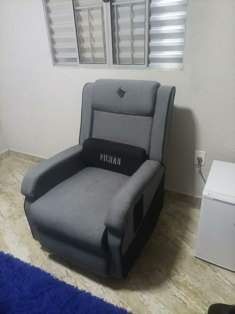 foto de Cadeira De Escritório Pichau Pg-plna-mrb Ac50 Gamer Cinza Com Estofado De Algodão