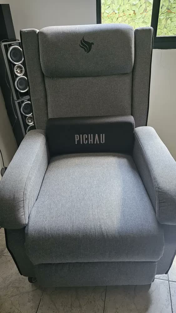 foto de Cadeira De Escritório Pichau Pg-plna-mrb Ac50 Gamer Cinza Com Estofado De Algodão