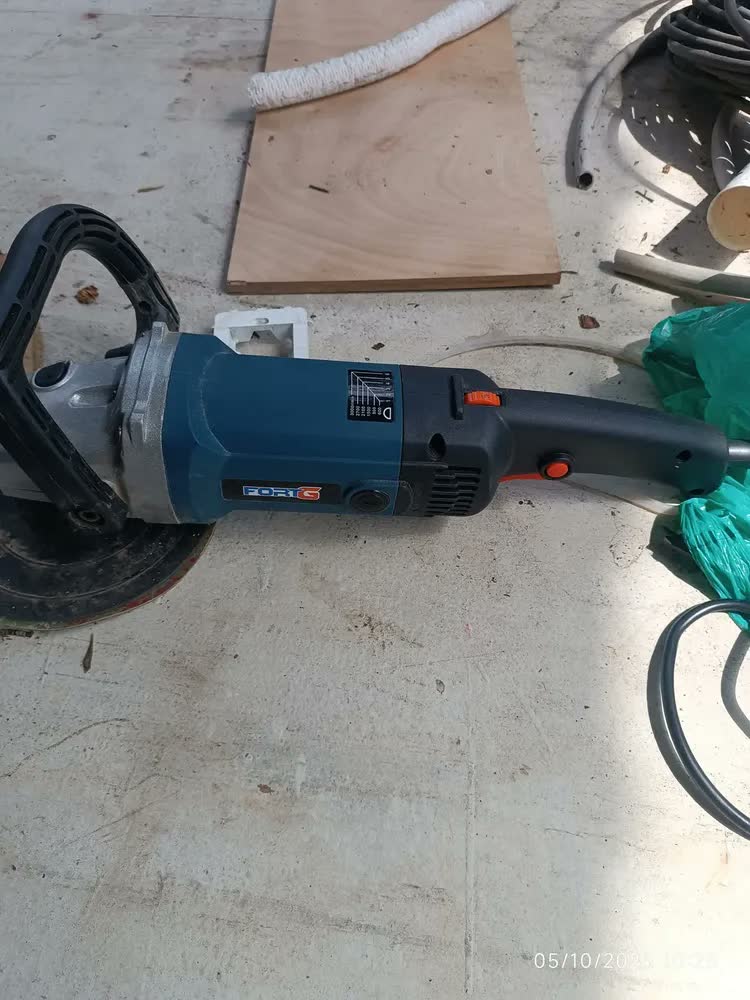 foto de Politriz Angular 1400W 110V FortG Pro Rotativa Velocidade Variável 180mm