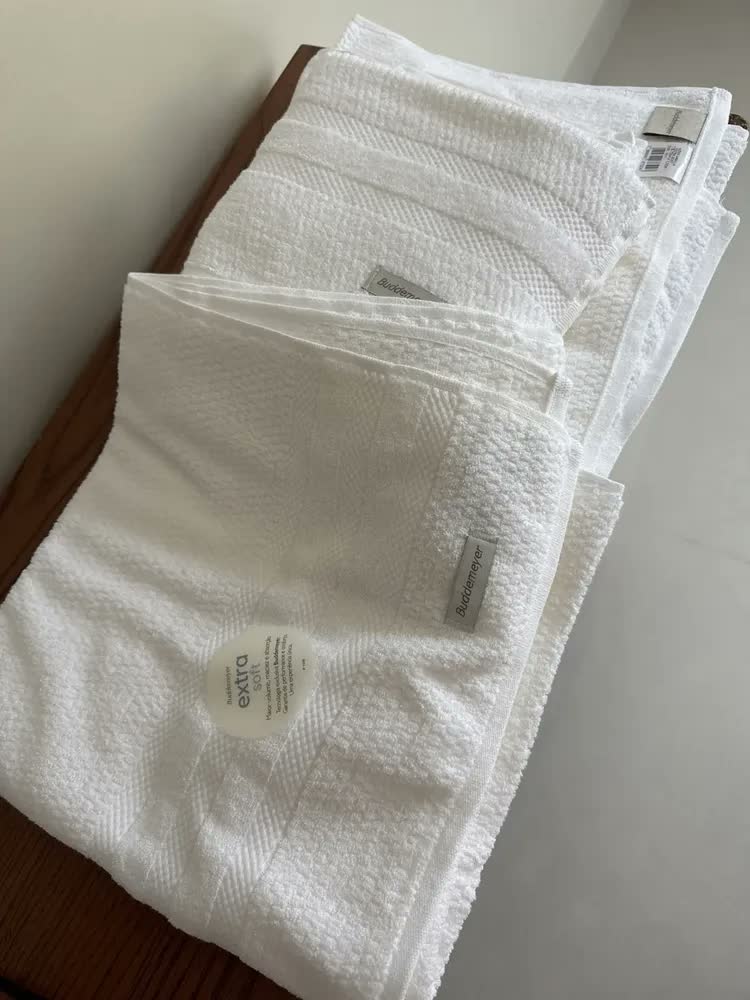 foto de Jogo Banho Buddemeyer Vanilla Extra Soft 100% Algodão 4peças Cor Branco 1011