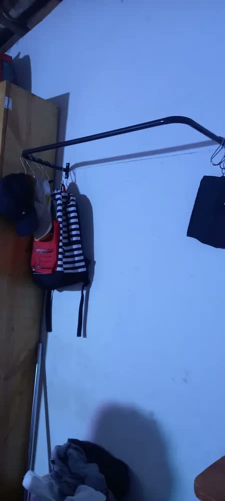 foto de Cabideiro Suspenso Parede Arara Area De Serviço Closet 80cm