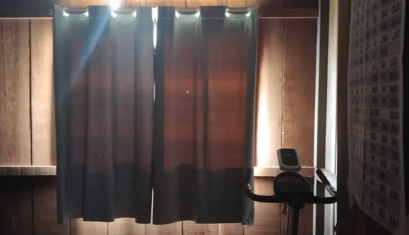 foto de Cortina Blackout De Pvc 2,20m X 1,30m Preto Corta Luz
