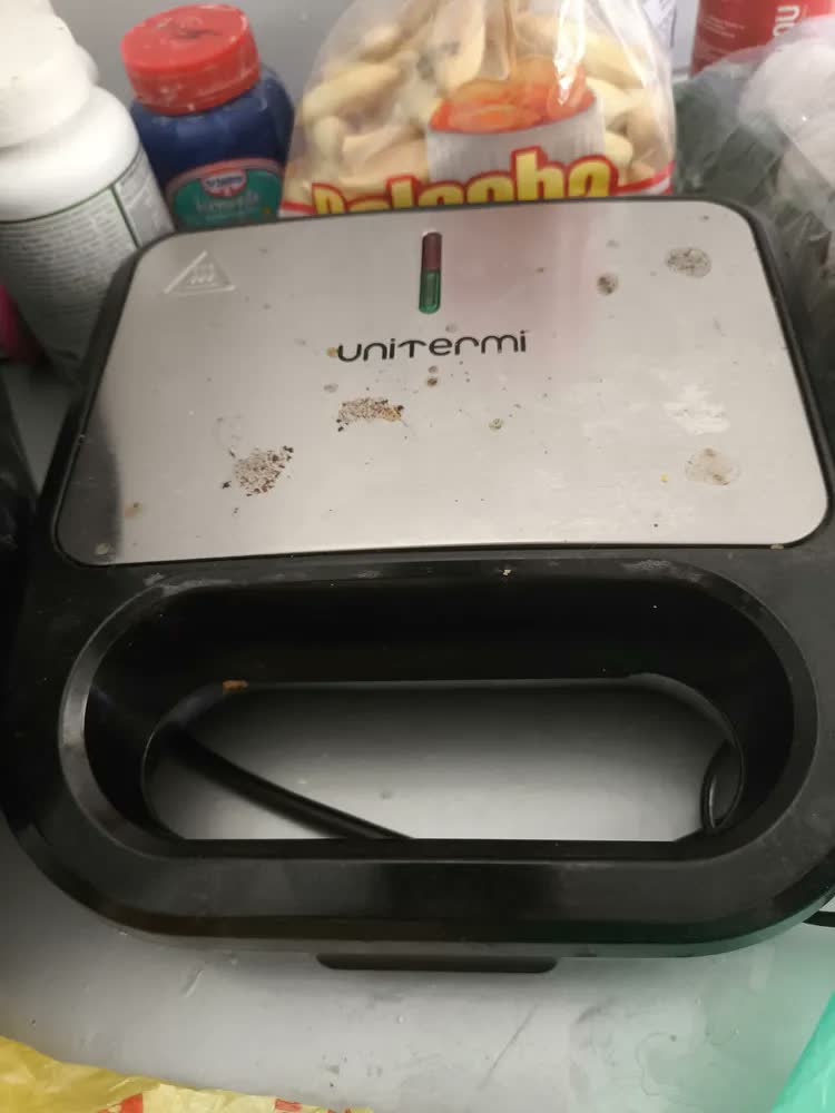 foto de Sanduicheira E Grill Elétrica 750w C/ Alça Grelha Antiaderente Inox Sanduíches Carnes Lanches
