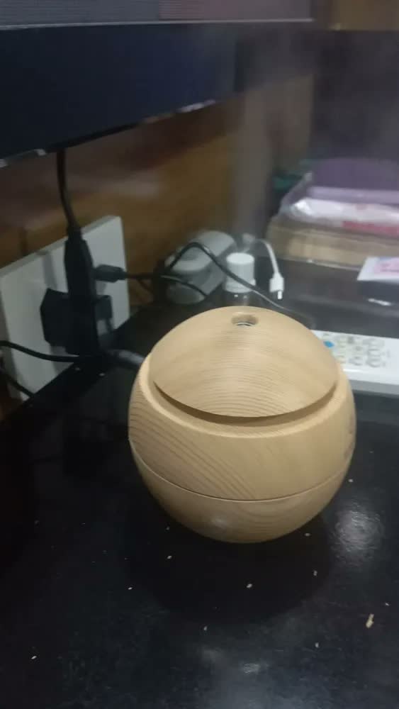 foto de Umidificador De Ar Ambiente Kaizu Ultrassonico Usb Led + Essência 10ml Aromaterapia Quarto Sala Escritório