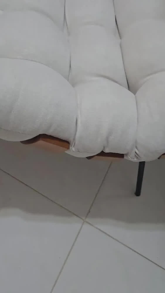 foto de Poltrona Costela Com Puff Para Sala Original
