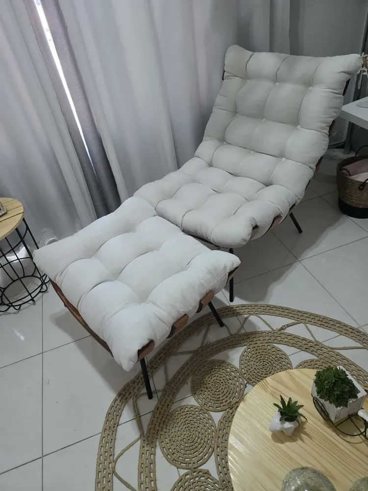 foto de Poltrona Costela Com Puff Para Sala Original
