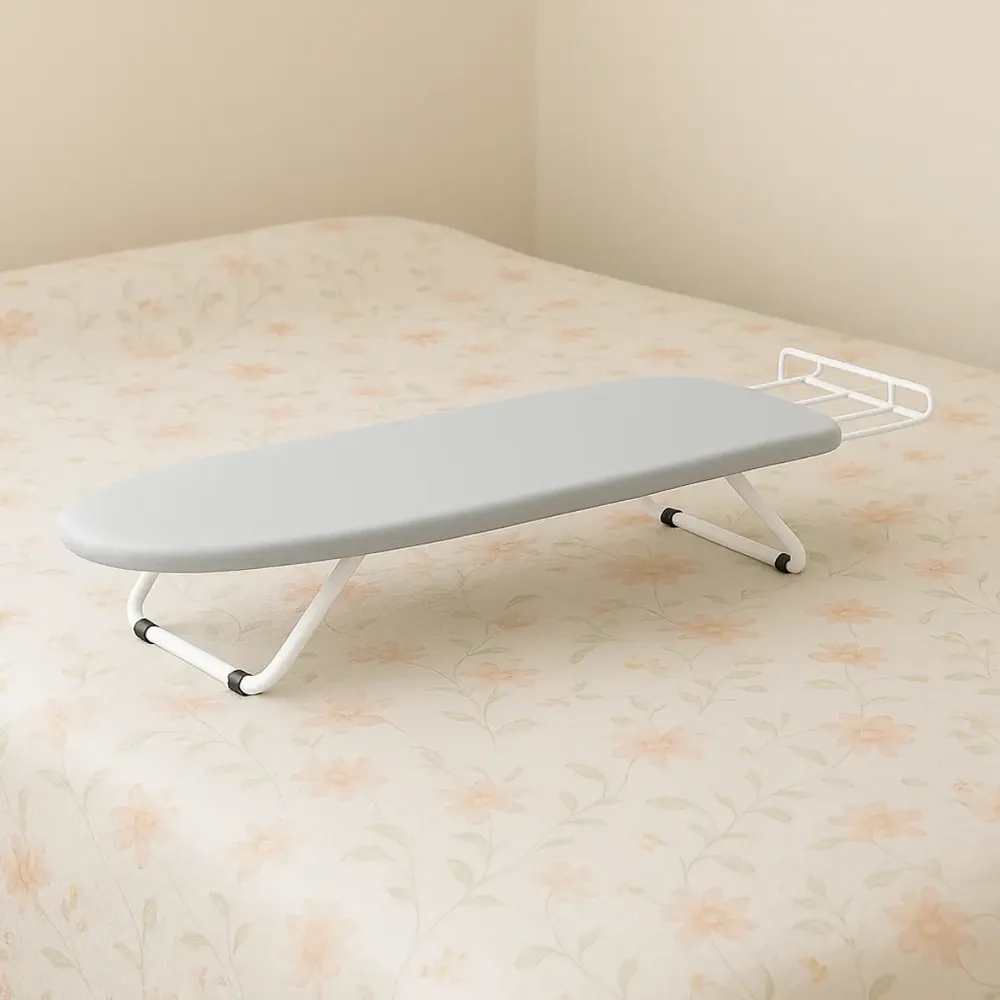 Tabua Mesa Passar Roupa Portátil Dobrável Cama Porta Ferro