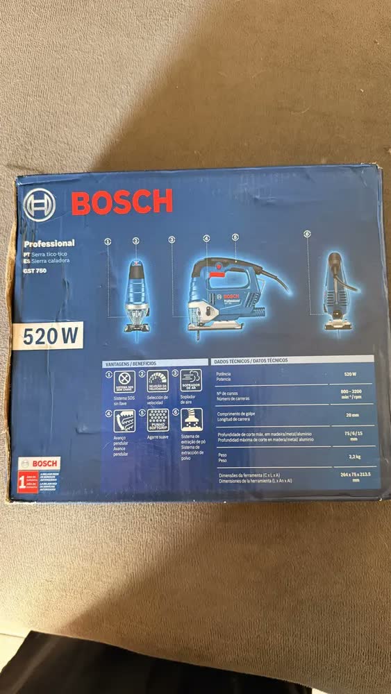 foto de Serra Tico Tico Profissional 520w Gst 750 Bosch Lâmina