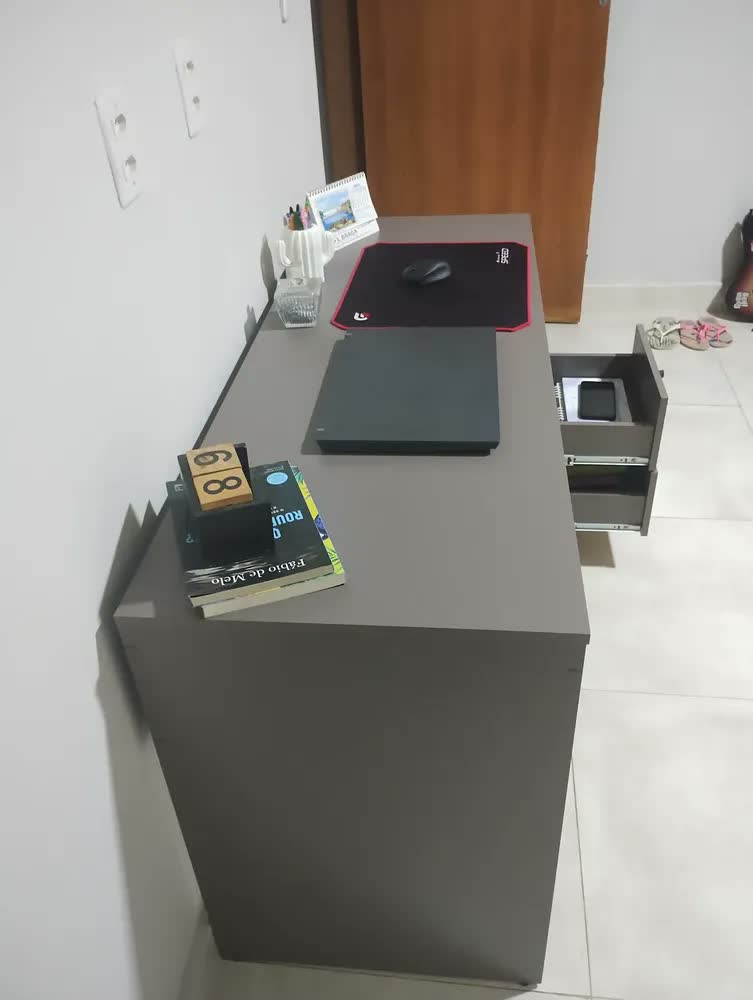 foto de Mesa De Escritório 2 Gavetas Funzionale Belmax