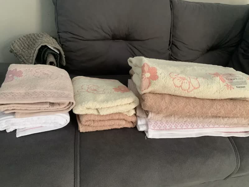 foto de Jogo Toalhas Banho Karsten 4pçs Grossas Macias 100% Algodão