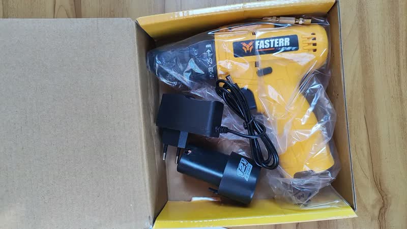 foto de Parafusadeira Furadeira 3/8 10mm Bivolt A Bateria Com Carregador - Fasterr Tools