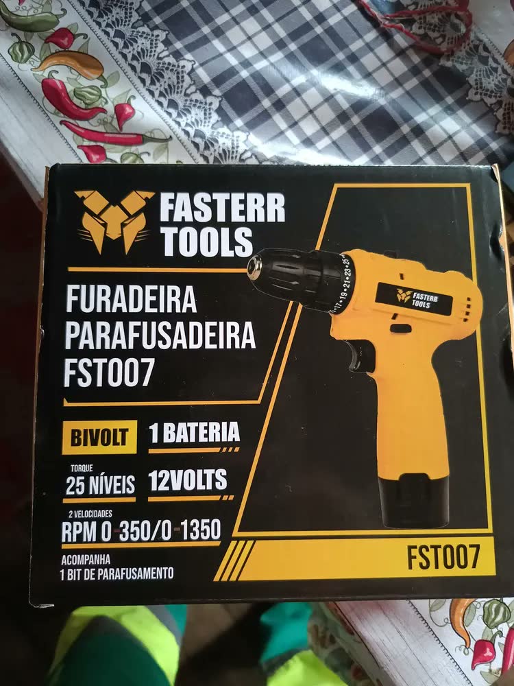 foto de Parafusadeira Furadeira 3/8 10mm Bivolt A Bateria Com Carregador - Fasterr Tools
