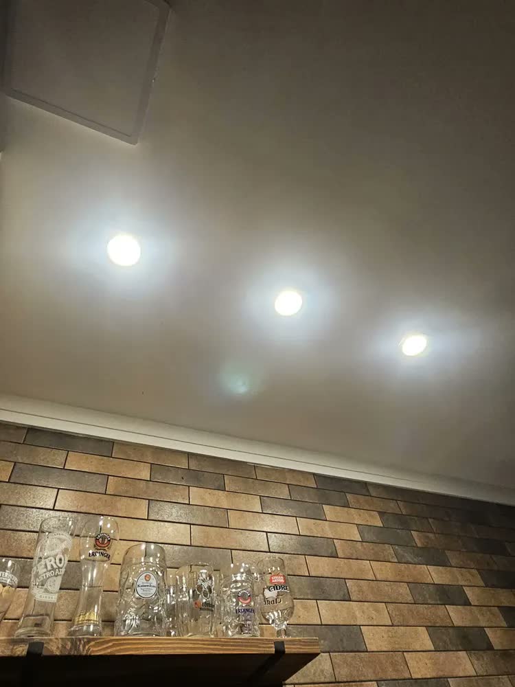 foto de Kit 6 Spot Led 7w Embutir Quadrado Direcionável 110/220v
