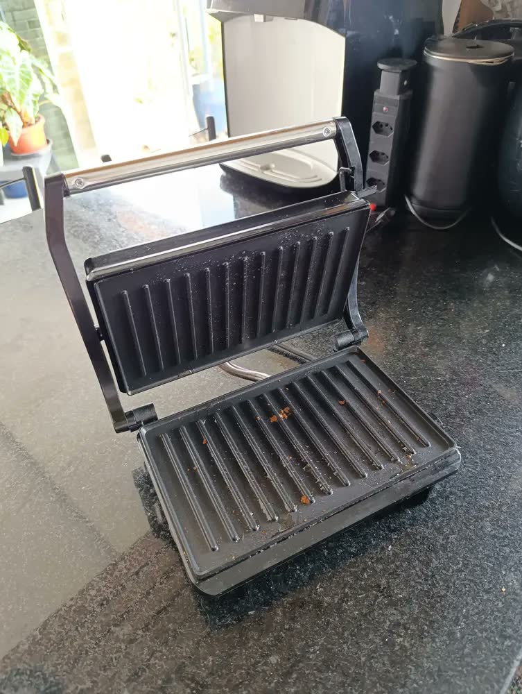 foto de Grill Arno Compact Preto Gpto