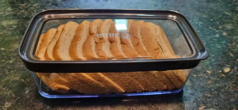 foto de Pote Hermético Retangular 1,5l P/ Bolos E Pães Helsim 25x13